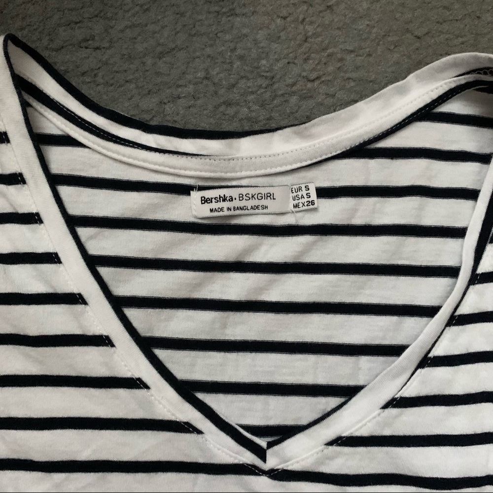 Cropped tee